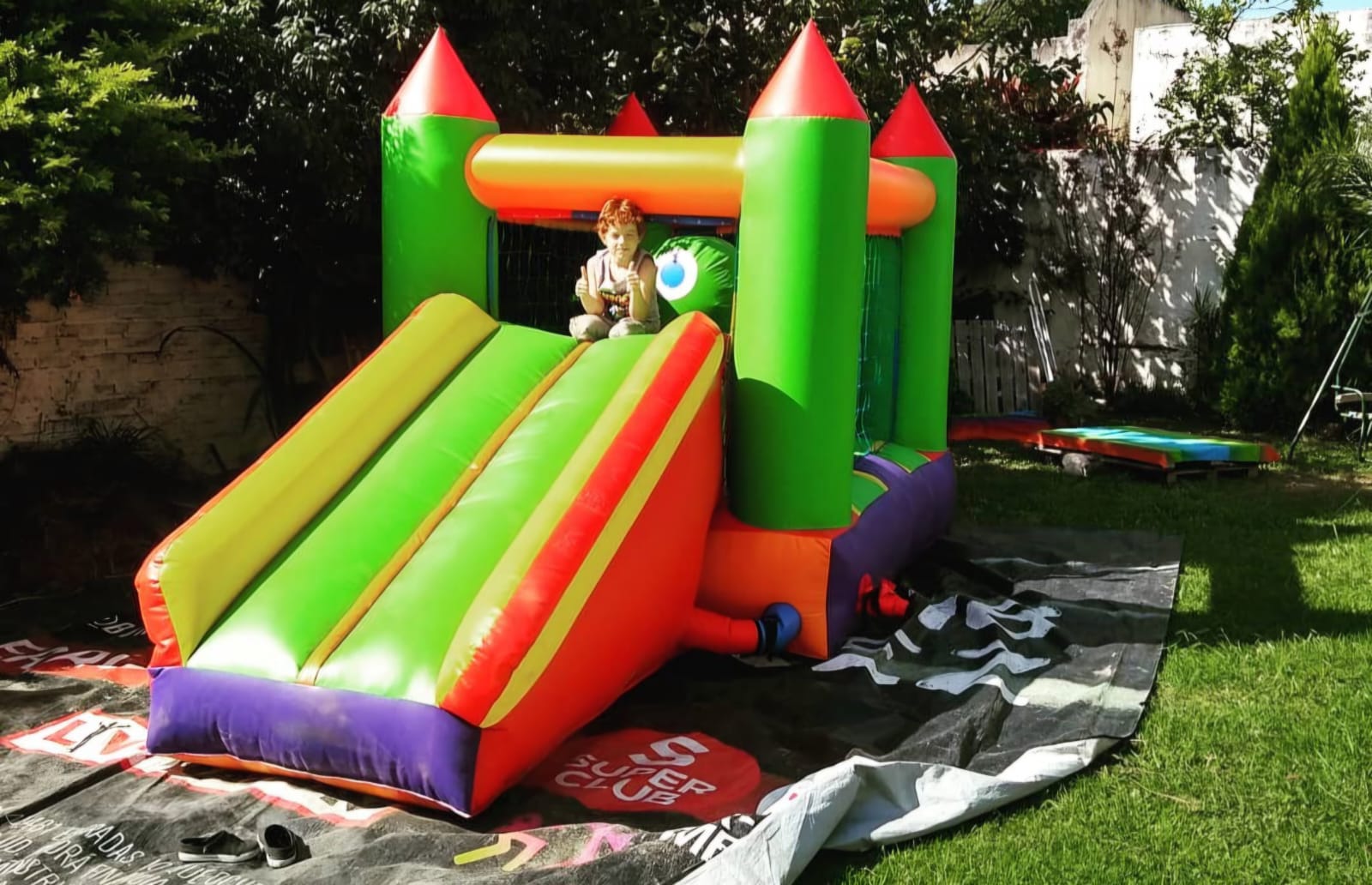 Mini Castillo inflable con tobogán 2x4,5